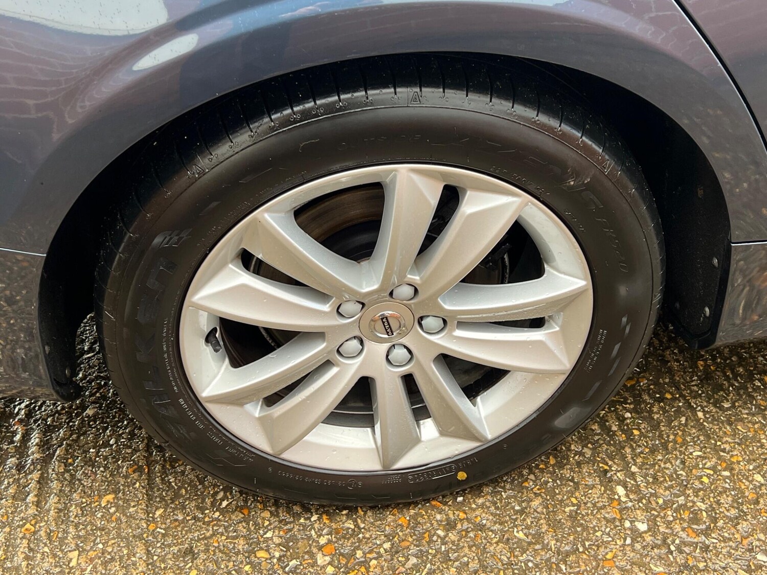 Used Volvo V60 2018 for sale - 77413315: Photo 18