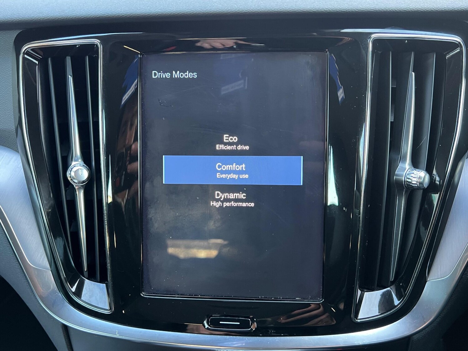 Used Volvo V60 2018 for sale - 77413315: Photo 32