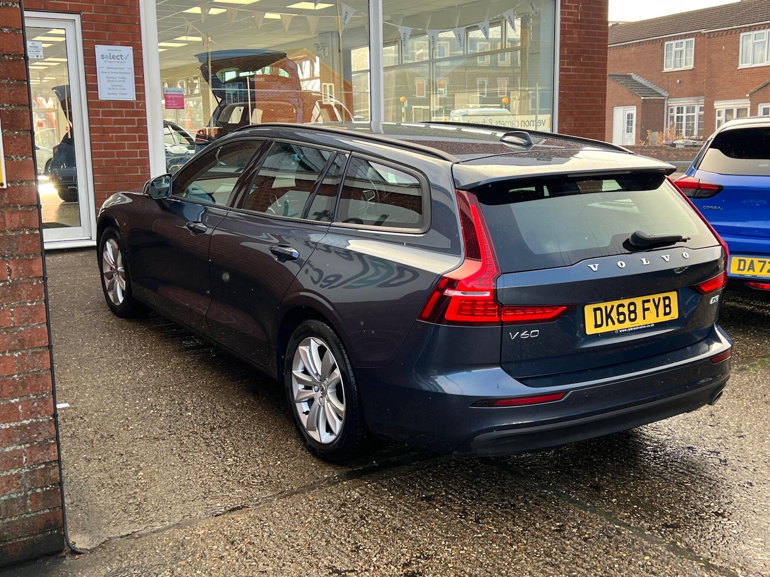 Used Volvo V60 2018 for sale - 77413315: Photo 4