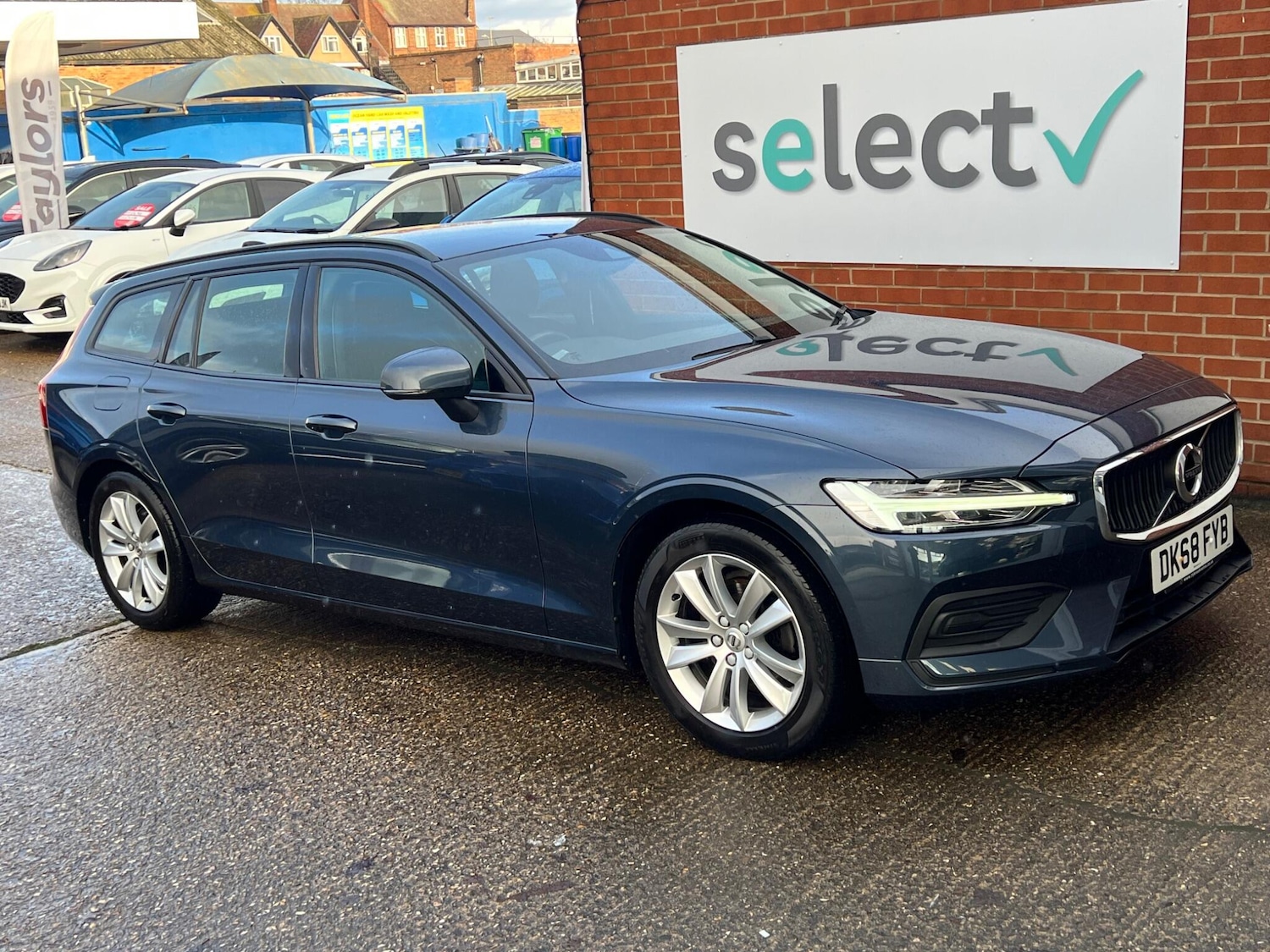 Used Volvo V60 2018 for sale - 77413315: Photo 5