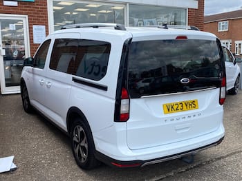 Used Ford Grand Tourneo Connect 2023 for sale - 79670033: Photo