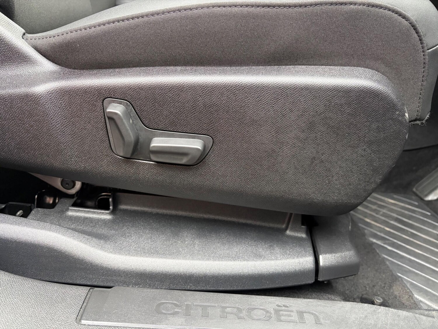 Used Citroen C5 Aircross 2025 for sale - 77696206: Photo 12