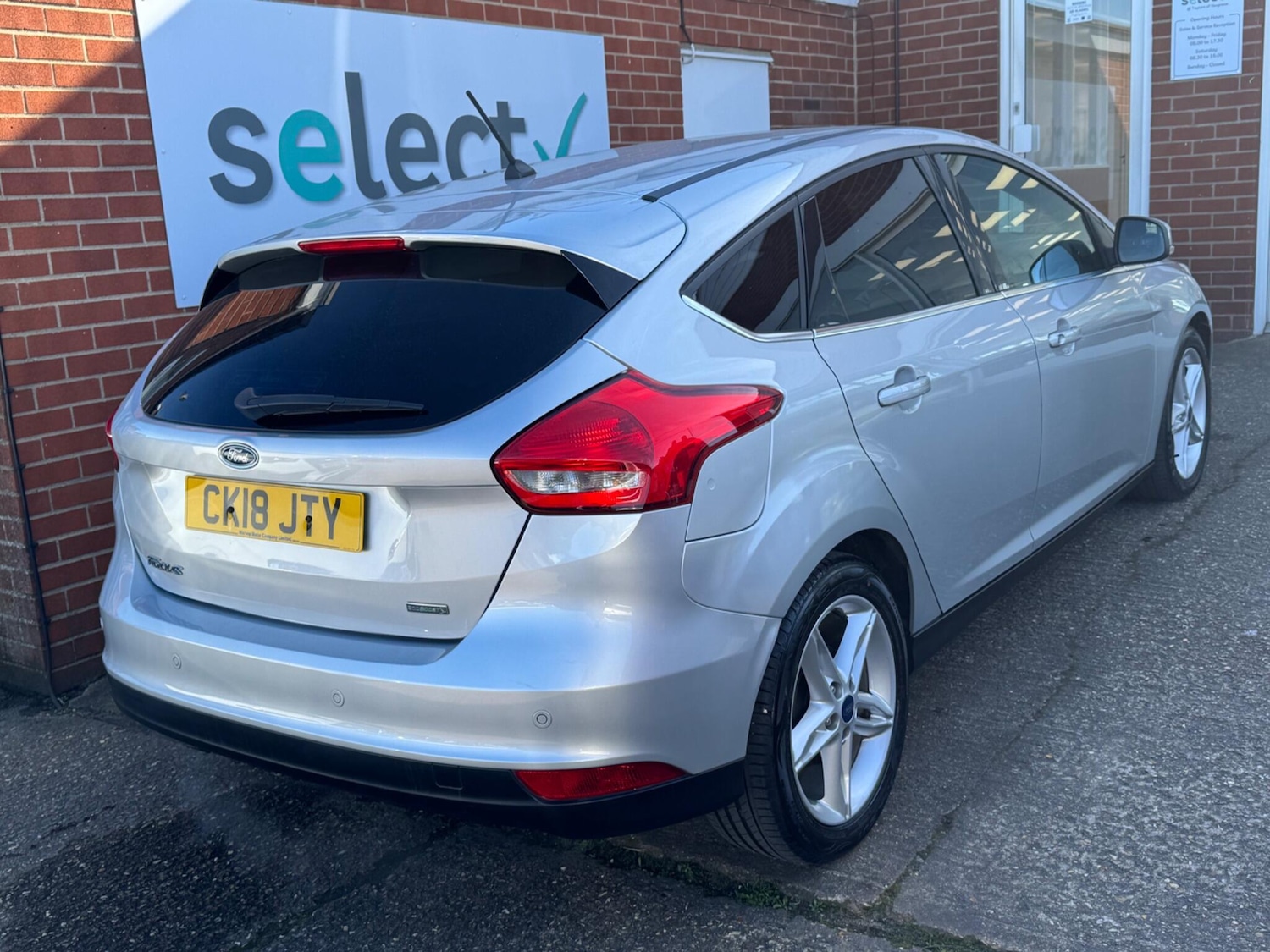 Used Ford Focus 2018 for sale - 77977904: Photo 10