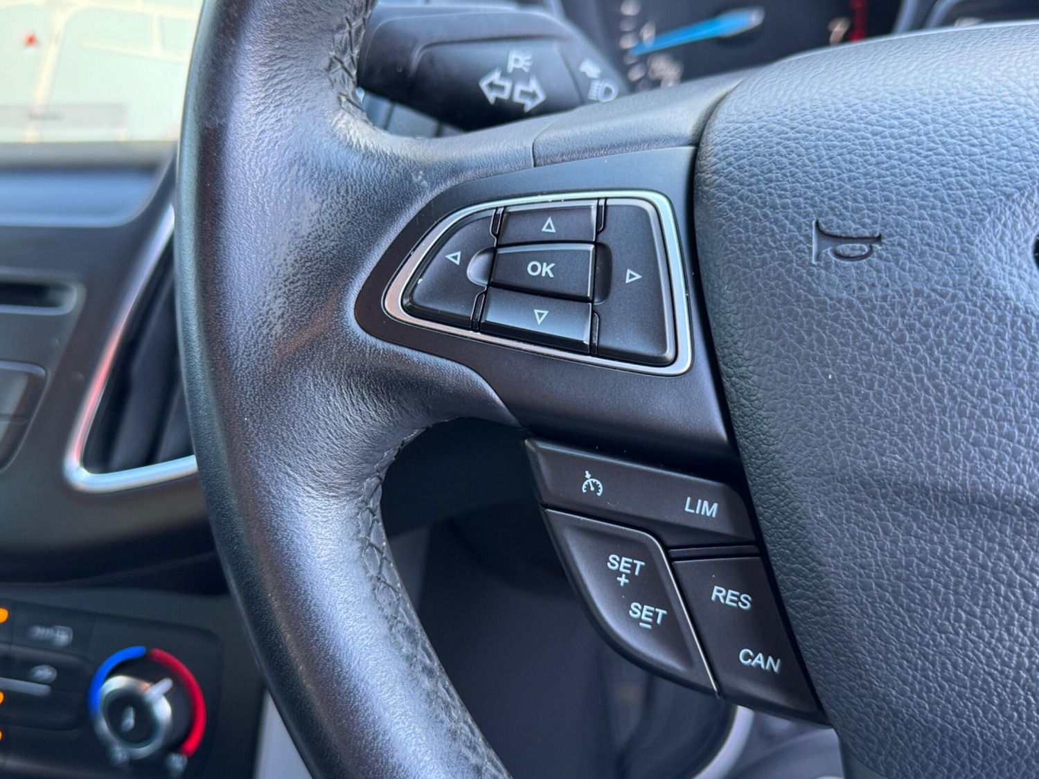 Used Ford Focus 2018 for sale - 77977904: Photo 22