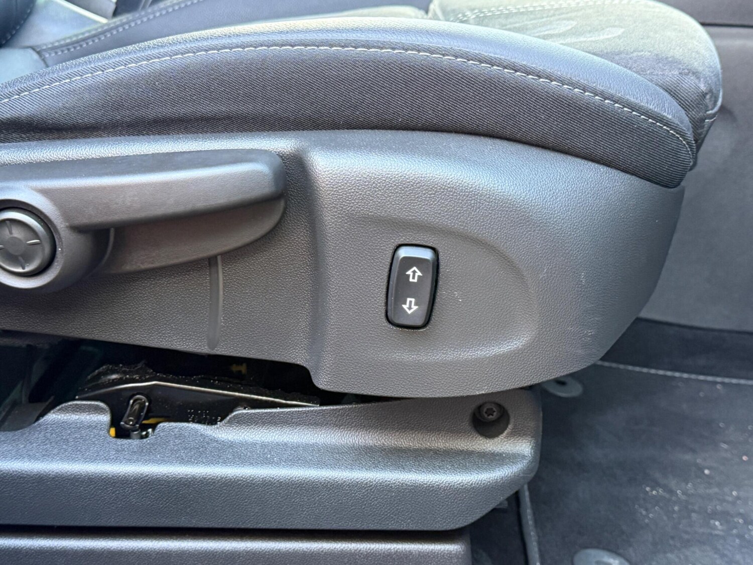 Used Vauxhall Crossland 2022 for sale - 77839557: Photo 19