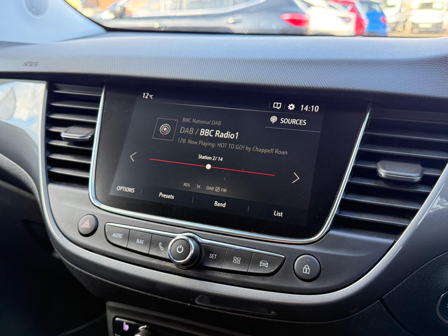 Used Vauxhall Crossland 2022 for sale - 77839557: Photo 28