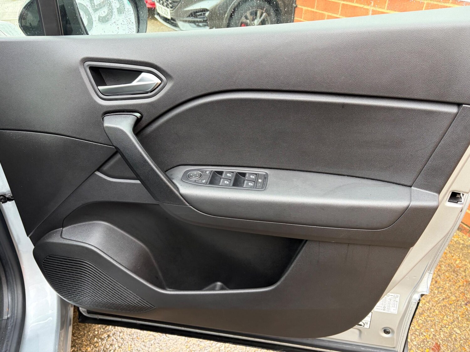 Used Renault Captur 2023 for sale - 77574484: Photo 32