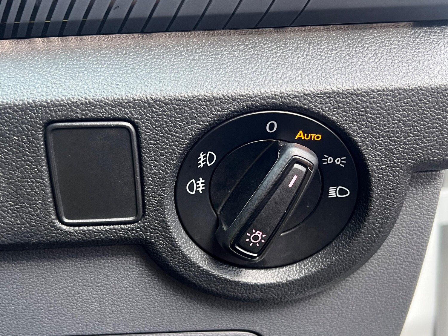 Used Volkswagen T-Cross 2019 for sale - 77413316: Photo 30