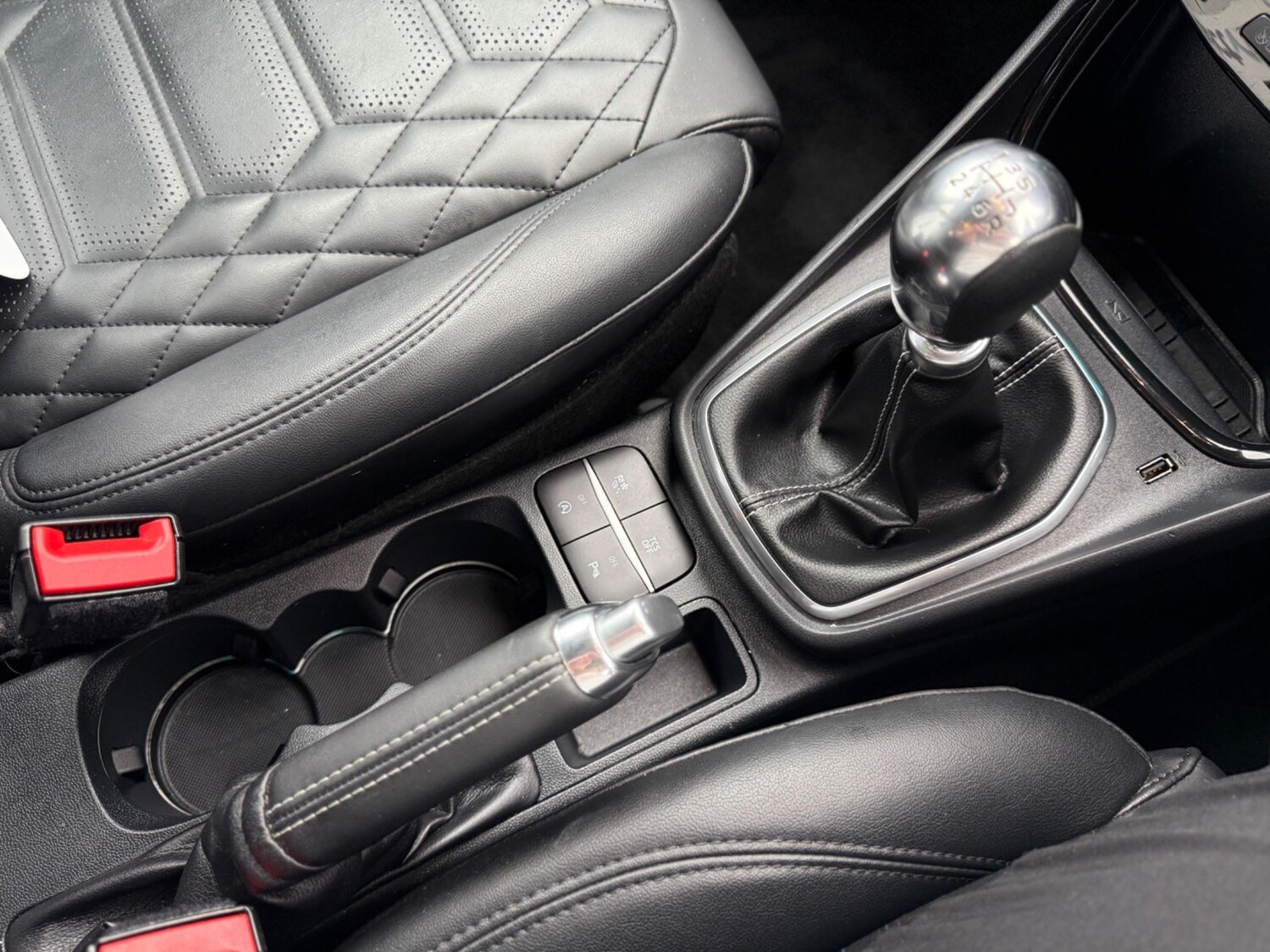 Used Ford Puma 2021 for sale - 77413329: Photo 8