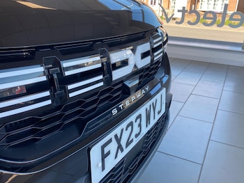 Used Dacia Sandero Stepway 2023 for sale - 78661241: Photo