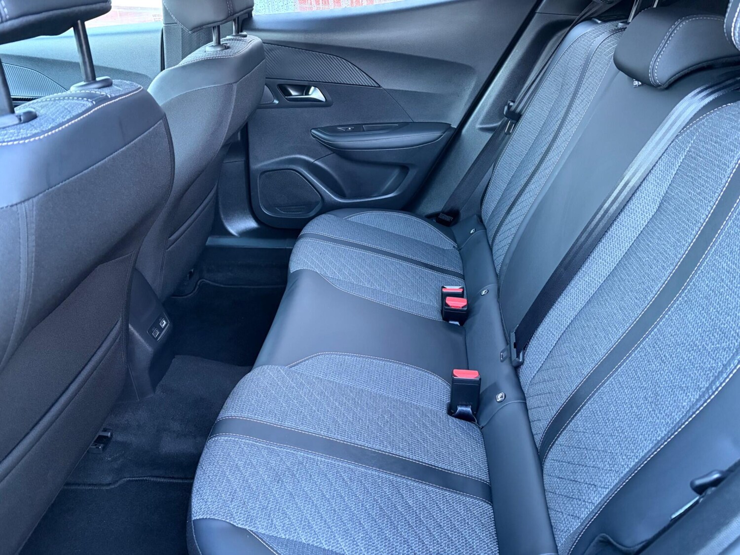 Used Peugeot 2008 2025 for sale - 77574089: Photo 11