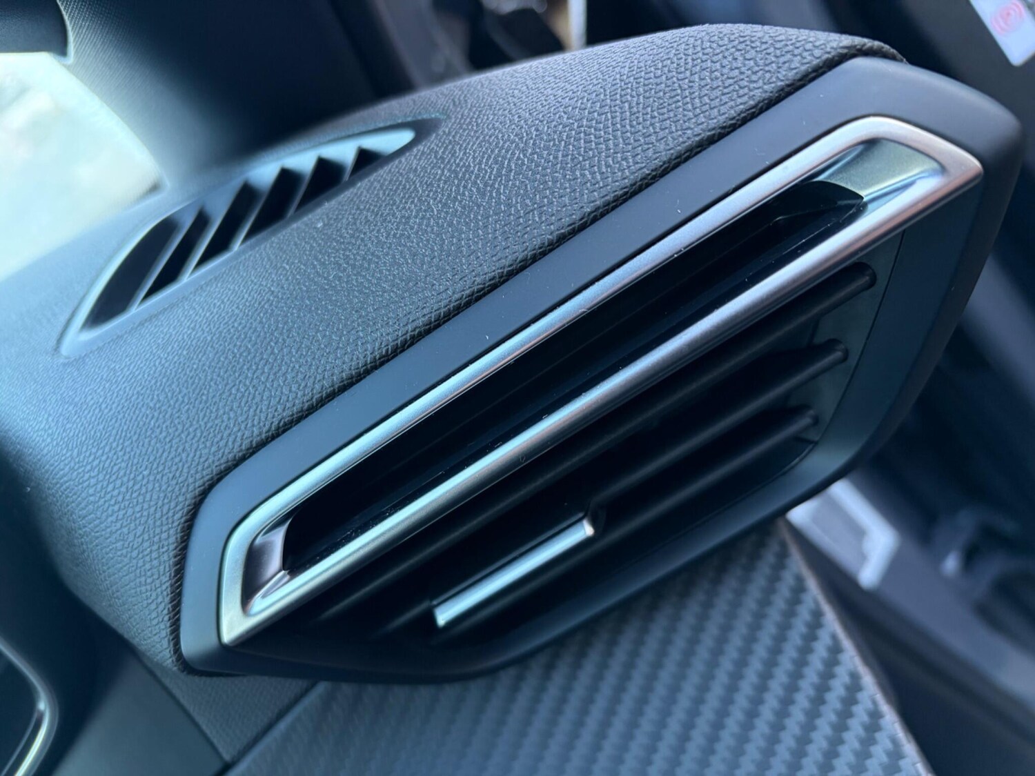 Used Peugeot 2008 2025 for sale - 77574089: Photo 58