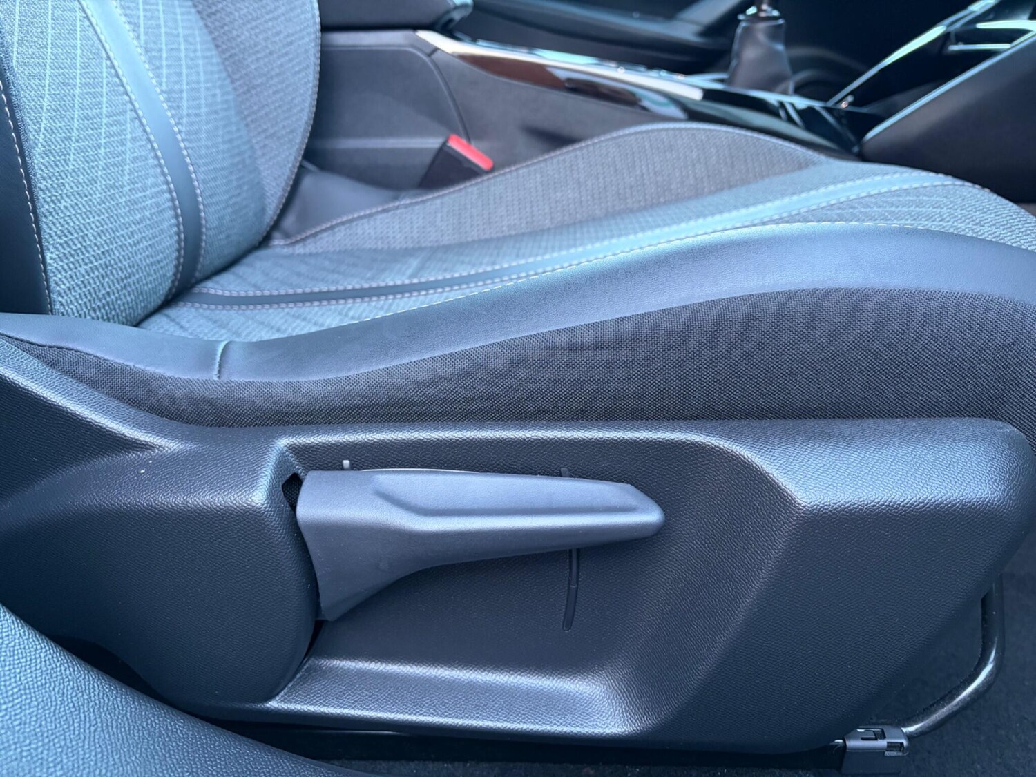 Used Peugeot 2008 2025 for sale - 77574089: Photo 59