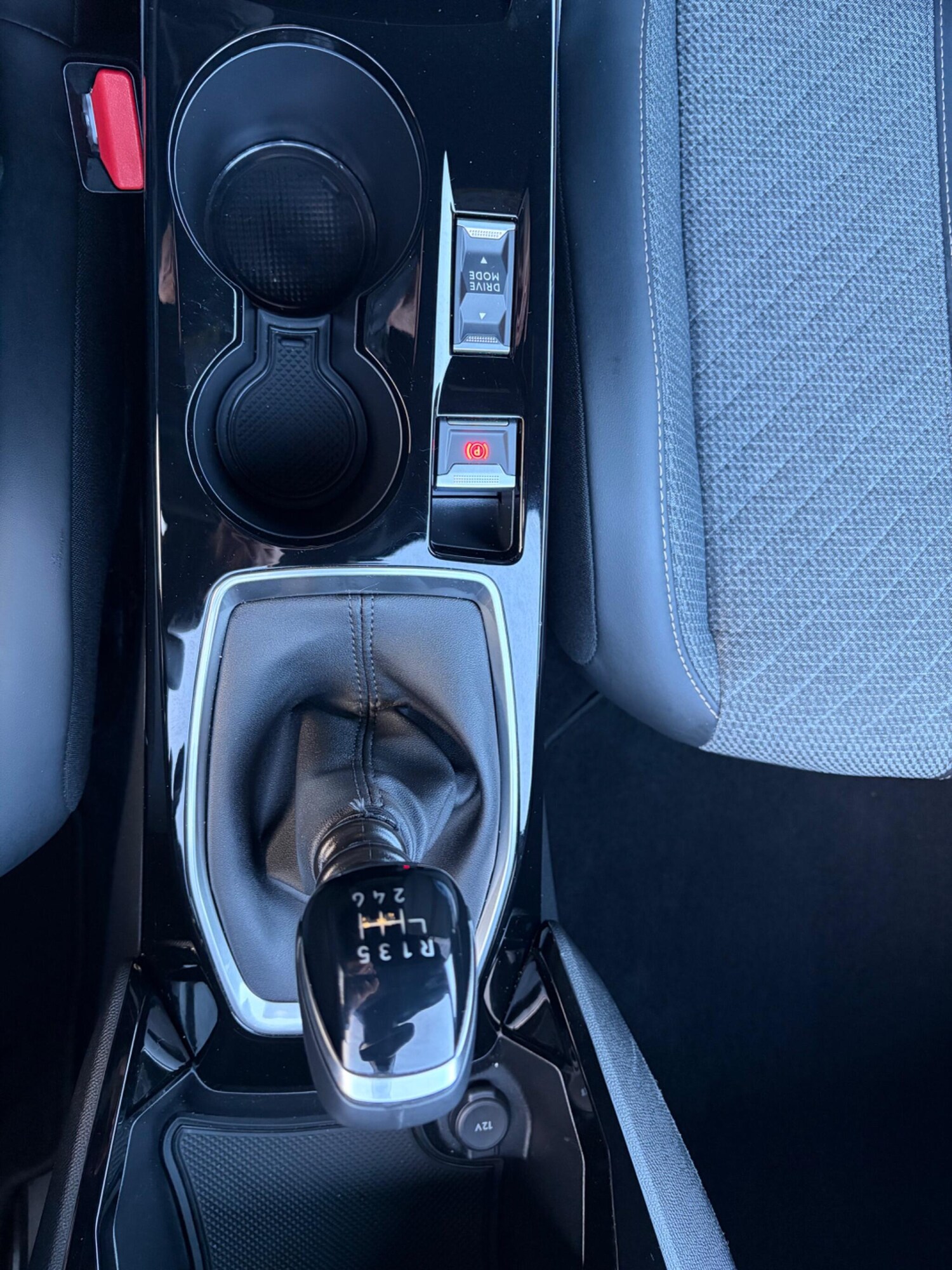 Used Peugeot 2008 2025 for sale - 77574089: Photo 62