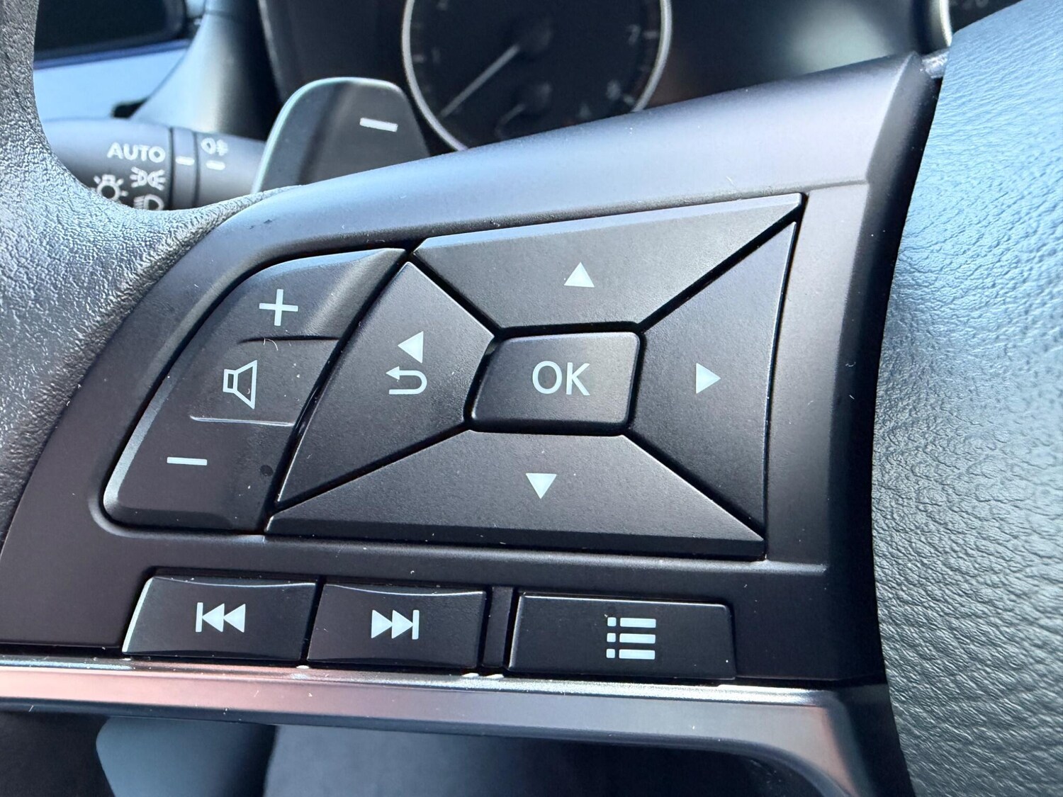 Used Nissan Juke for sale - 77511174: Photo 19