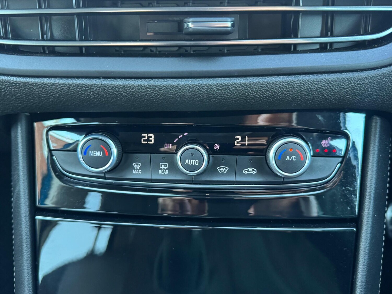 Used Vauxhall Grandland 2022 for sale - 77413331: Photo 38