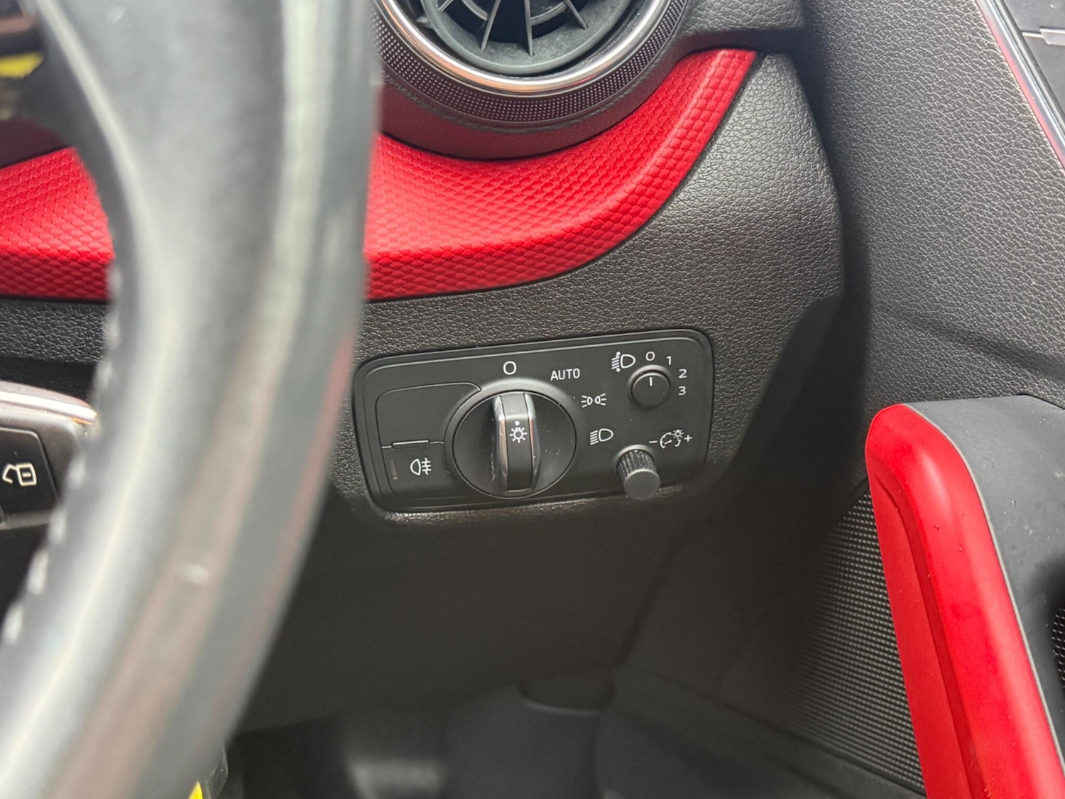 Used Audi Q2 2018 for sale - 77468727: Photo 29