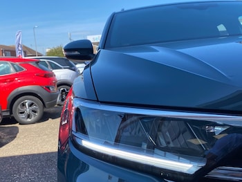 Used Volkswagen T-Roc 2022 for sale - 78471659: Photo