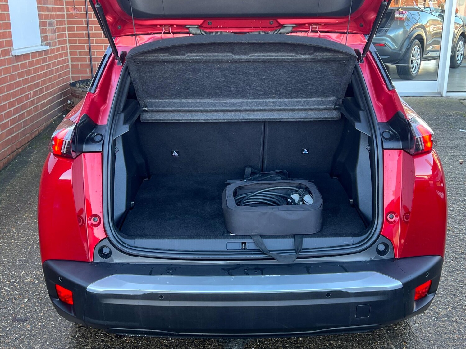 Used Peugeot 2008 2022 for sale - 77413321: Photo 44