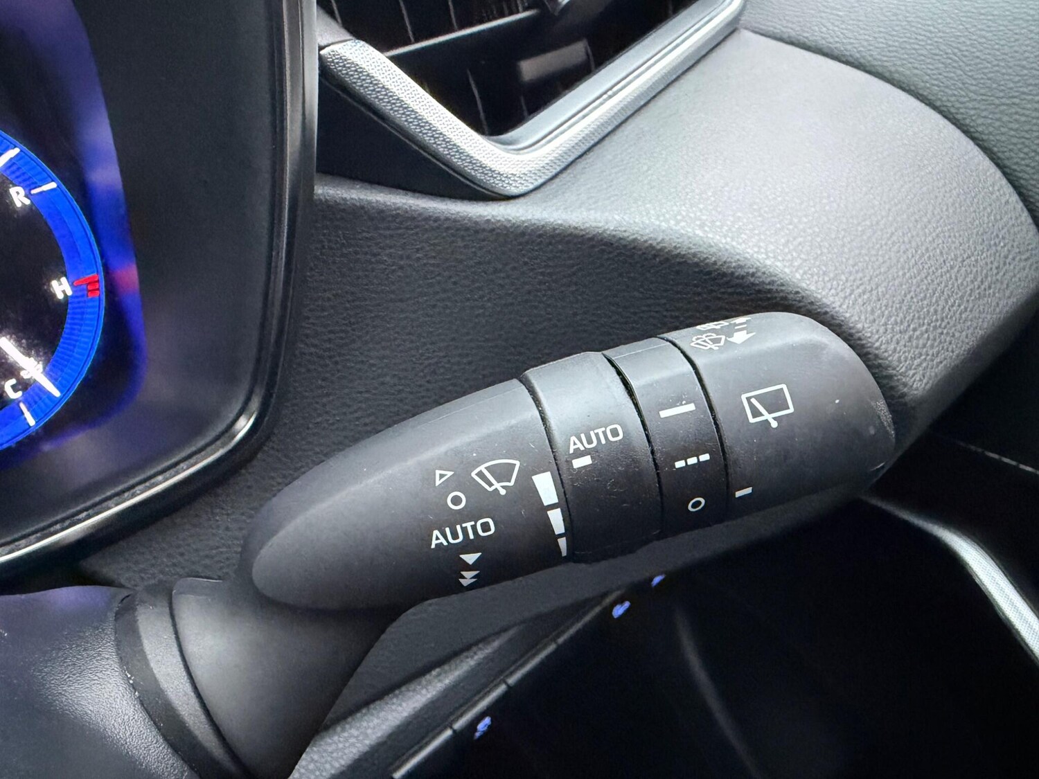 Used Toyota Corolla for sale - 77509975: Photo 15