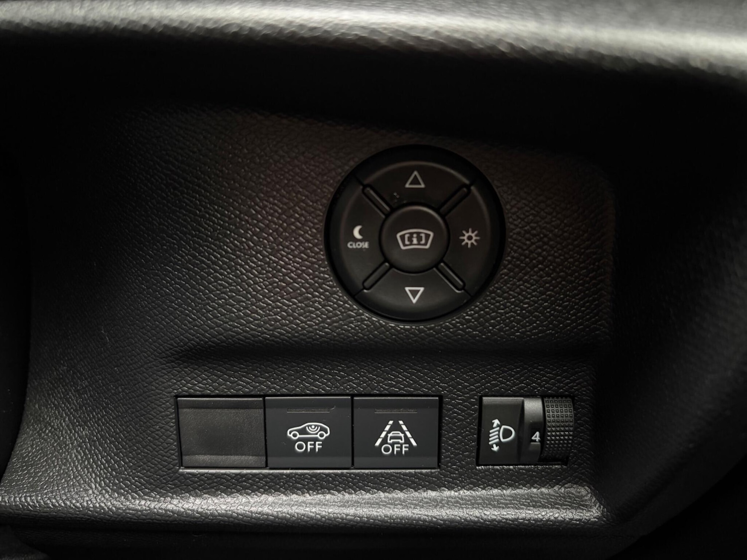 Used Citroen C4 2023 for sale - 77695648: Photo 15