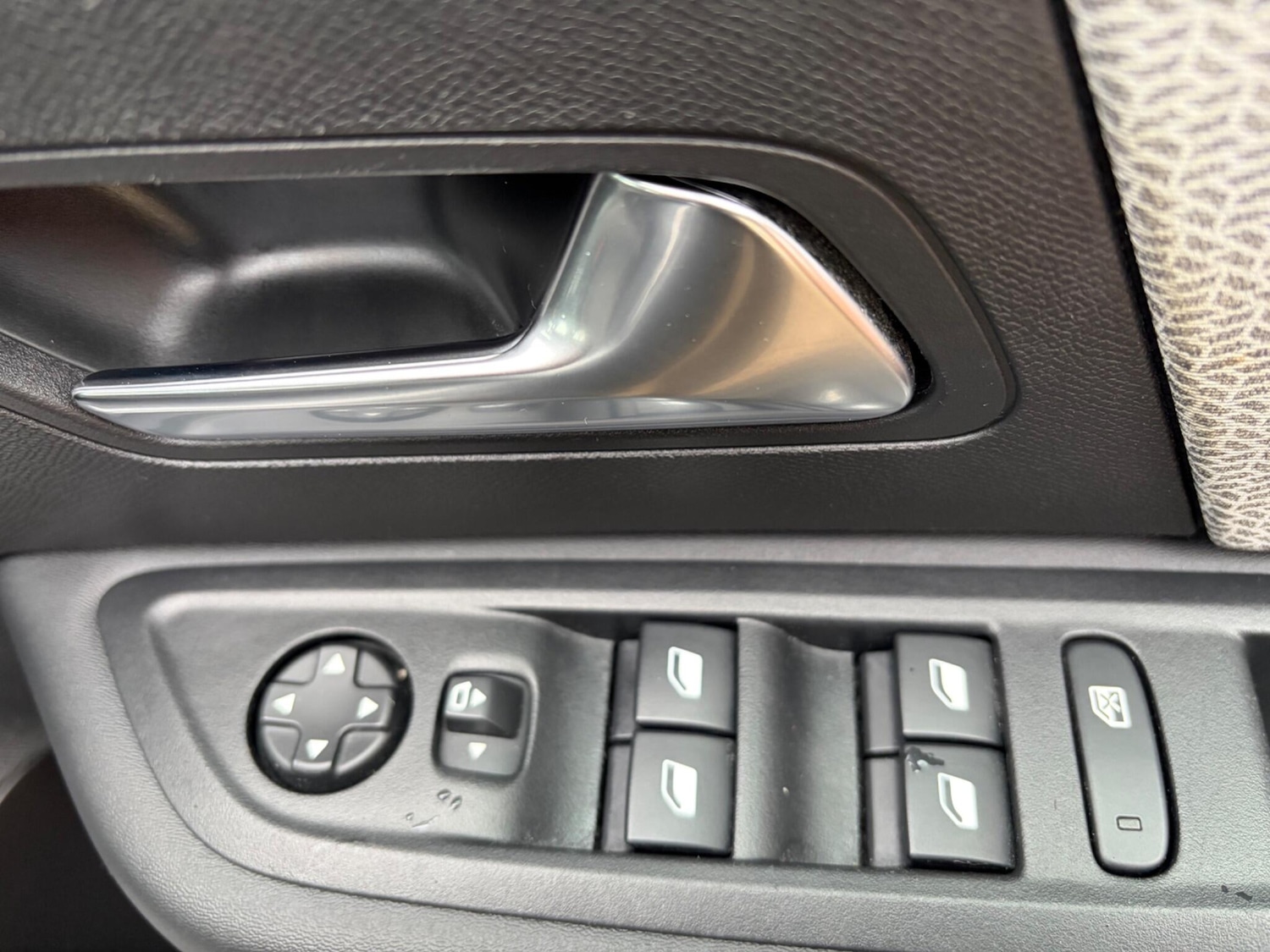 Used Citroen C4 2023 for sale - 77695648: Photo 16