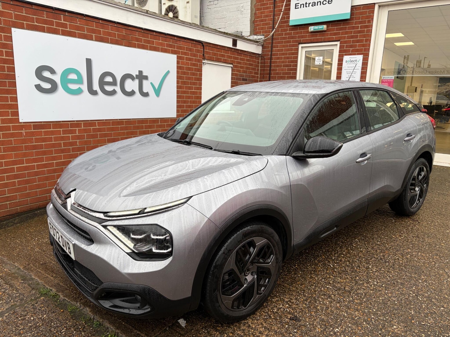 Used Citroen C4 2023 for sale - 77695648: Photo 3