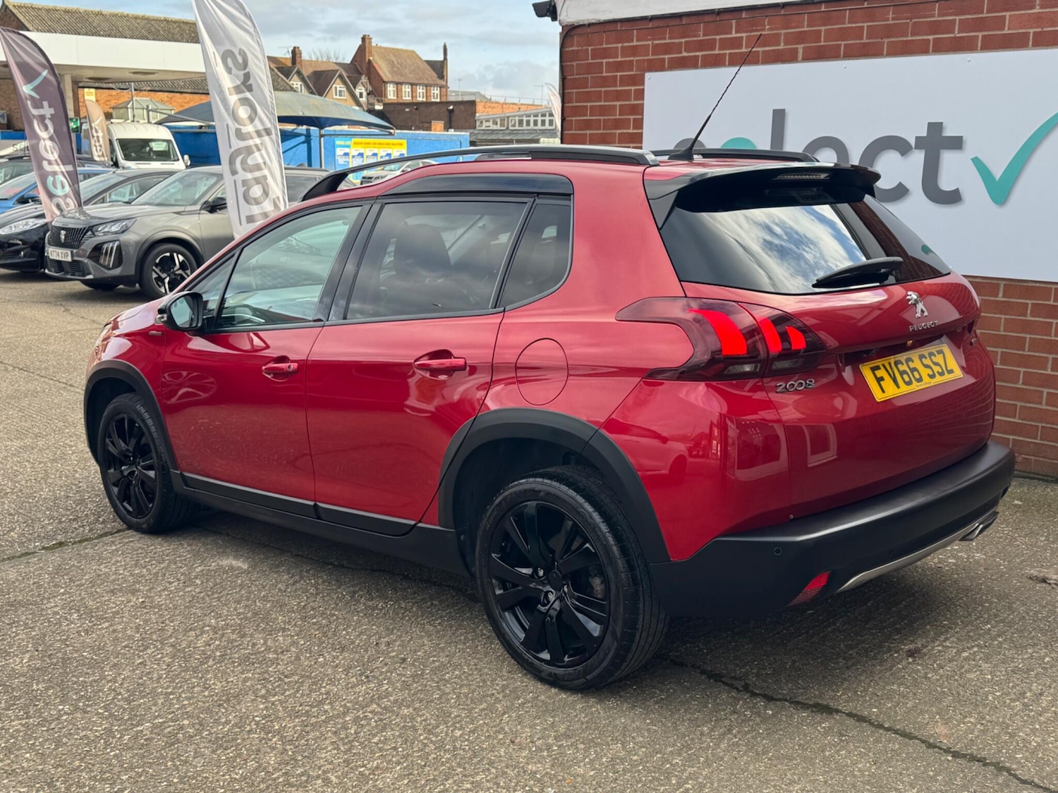 Used Peugeot 2008 2016 for sale - 77646991: Photo 5