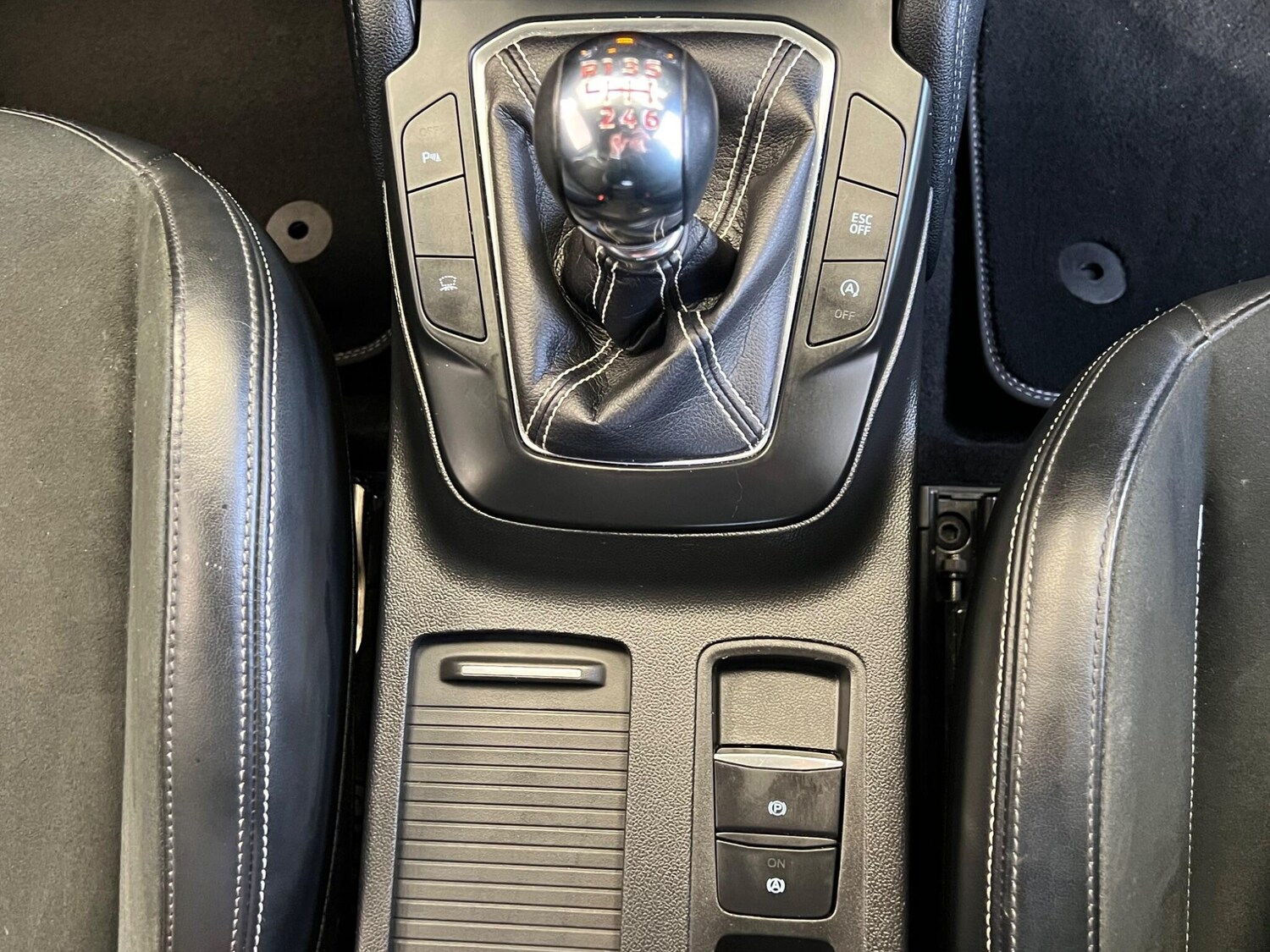 Used Ford Focus 2020 for sale - 77413318: Photo 9