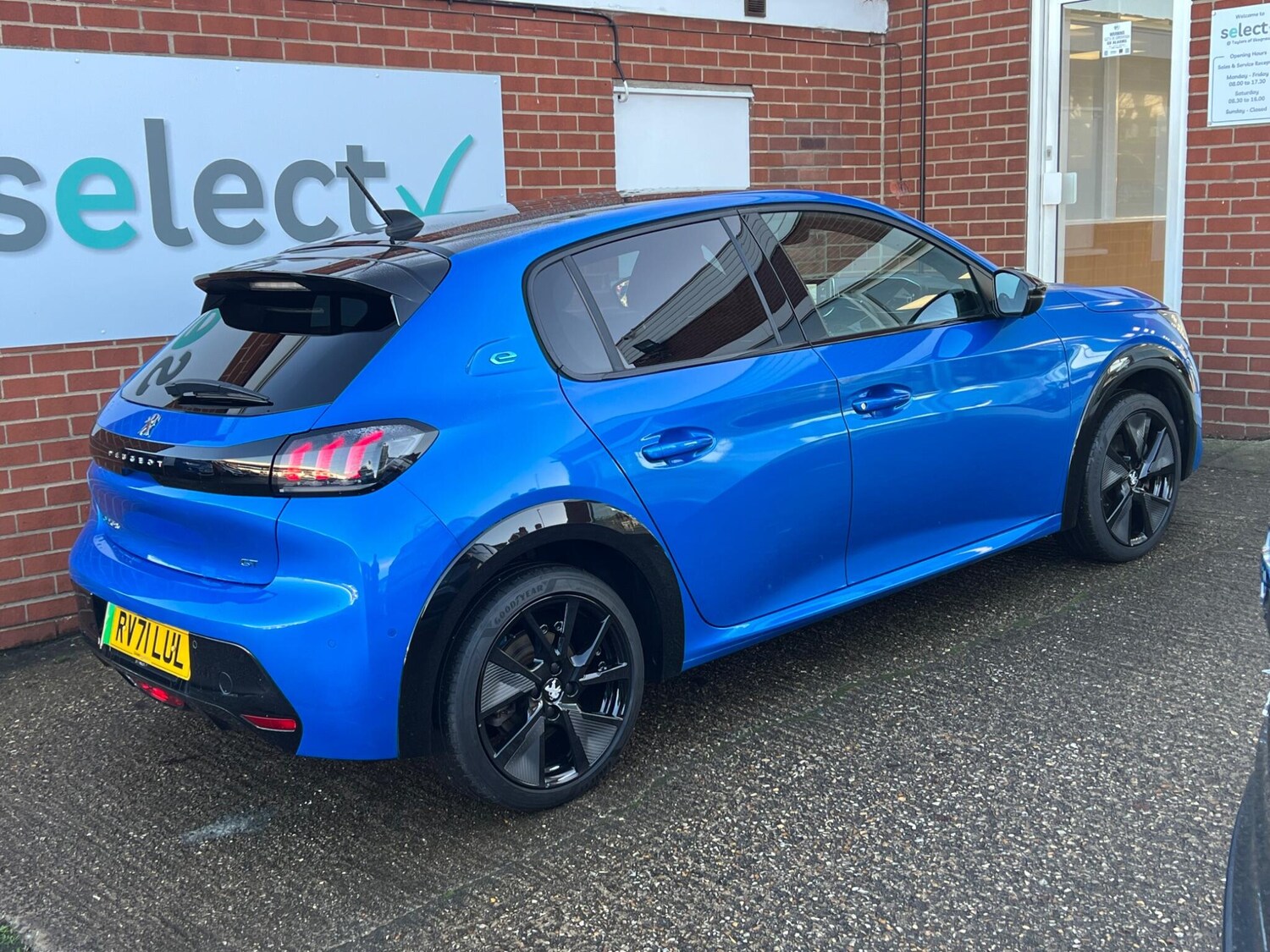 Used Peugeot 208 2021 for sale - 77413319: Photo 16