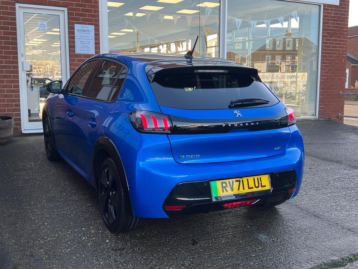 Used Peugeot 208 2021 for sale - 77413319: Photo 6