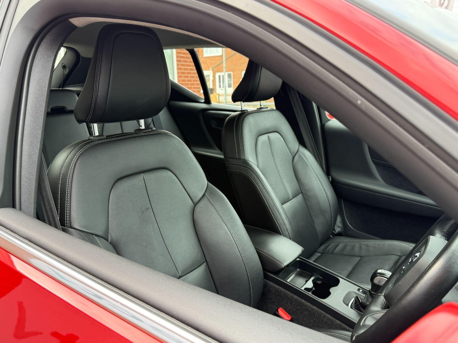 Used Volvo XC40 2021 for sale - 77413314: Photo 10