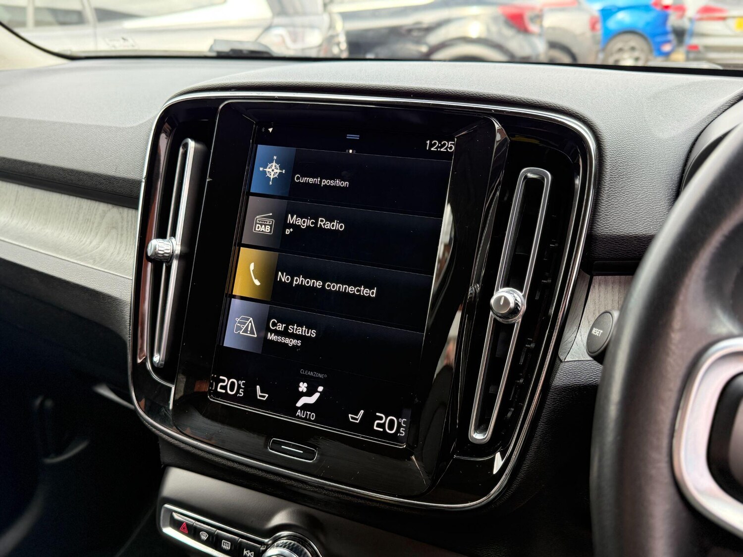 Used Volvo XC40 2021 for sale - 77413314: Photo 17