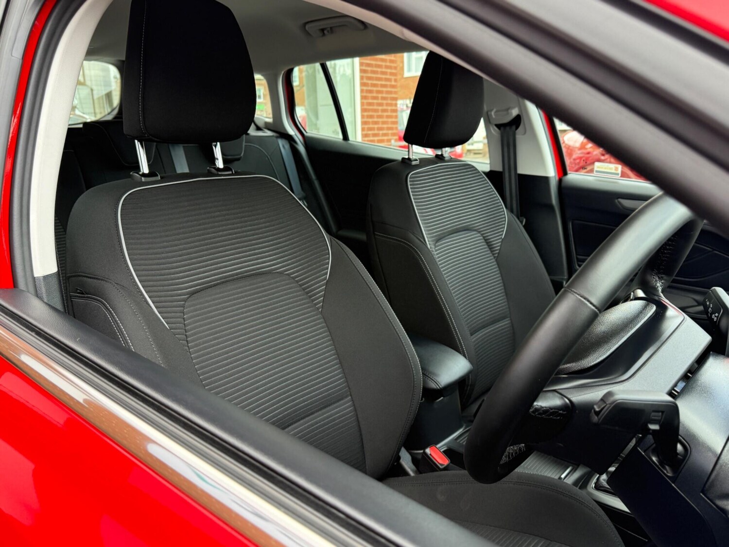 Used Ford Focus 2023 for sale - 77413326: Photo 12