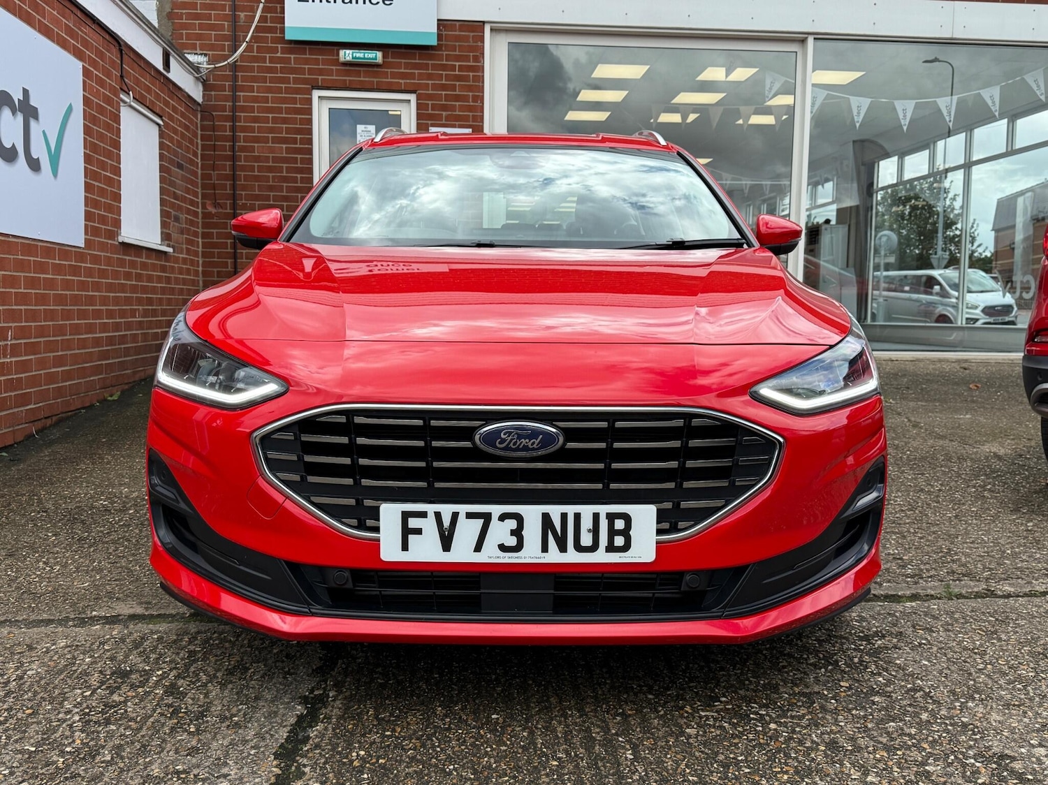 Used Ford Focus 2023 for sale - 77413326: Photo 2