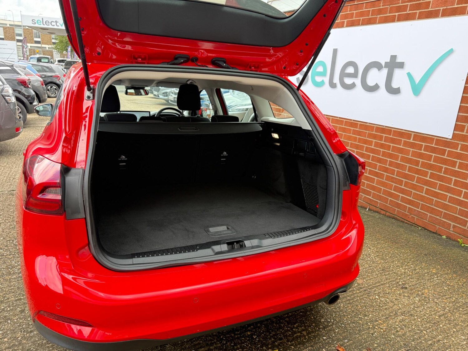 Used Ford Focus 2023 for sale - 77413326: Photo 29