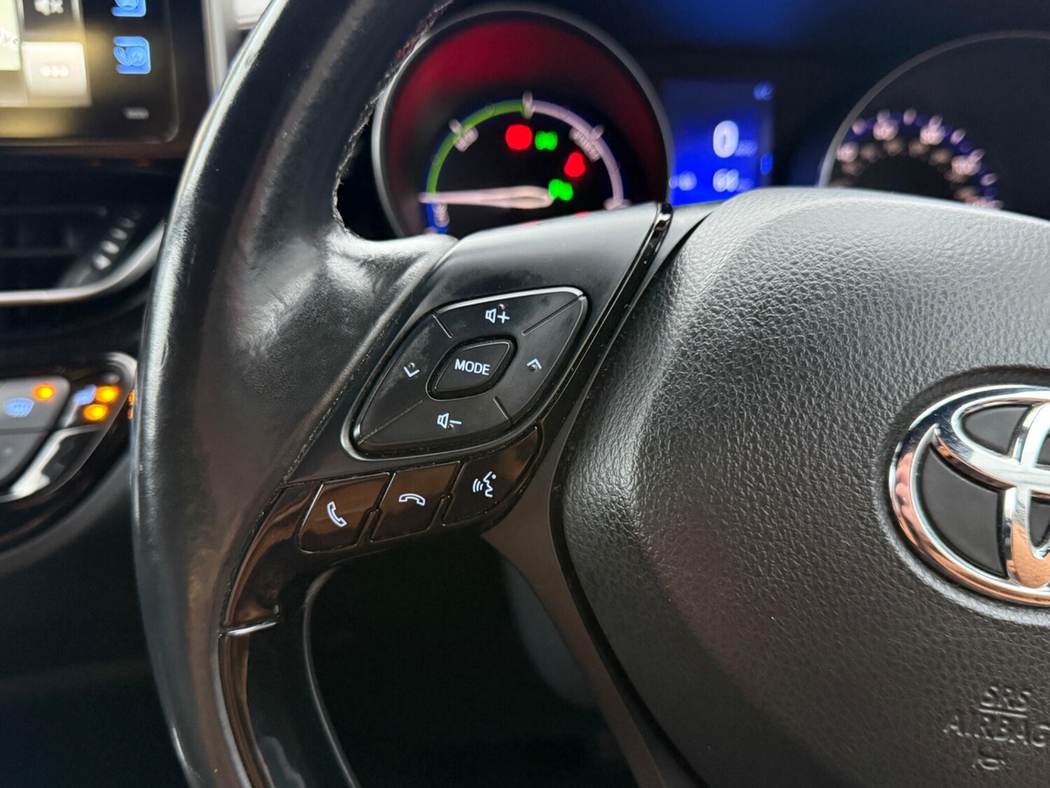 Used Toyota C-HR 2019 for sale - 77575195: Photo 25