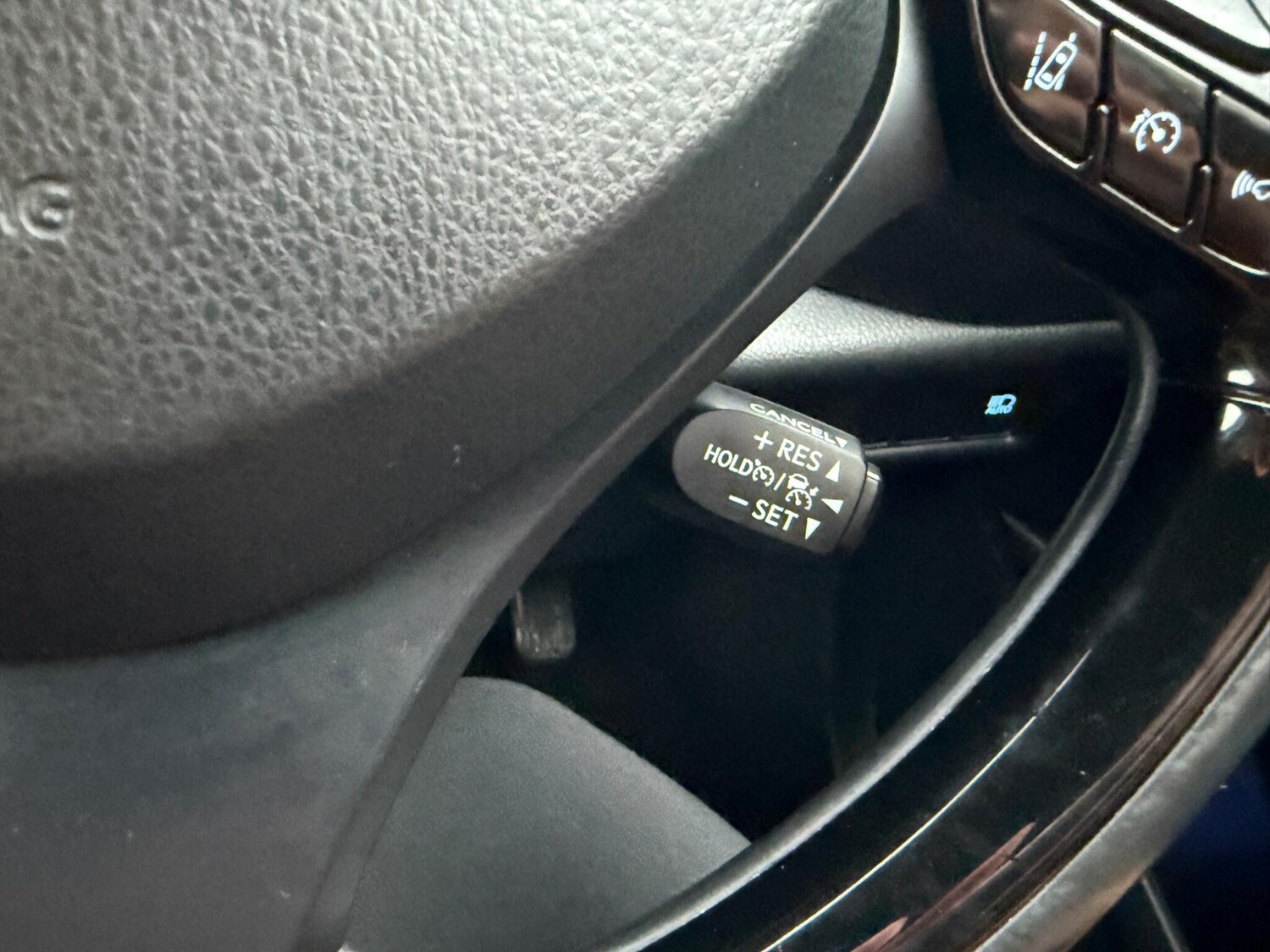 Used Toyota C-HR 2019 for sale - 77575195: Photo 29