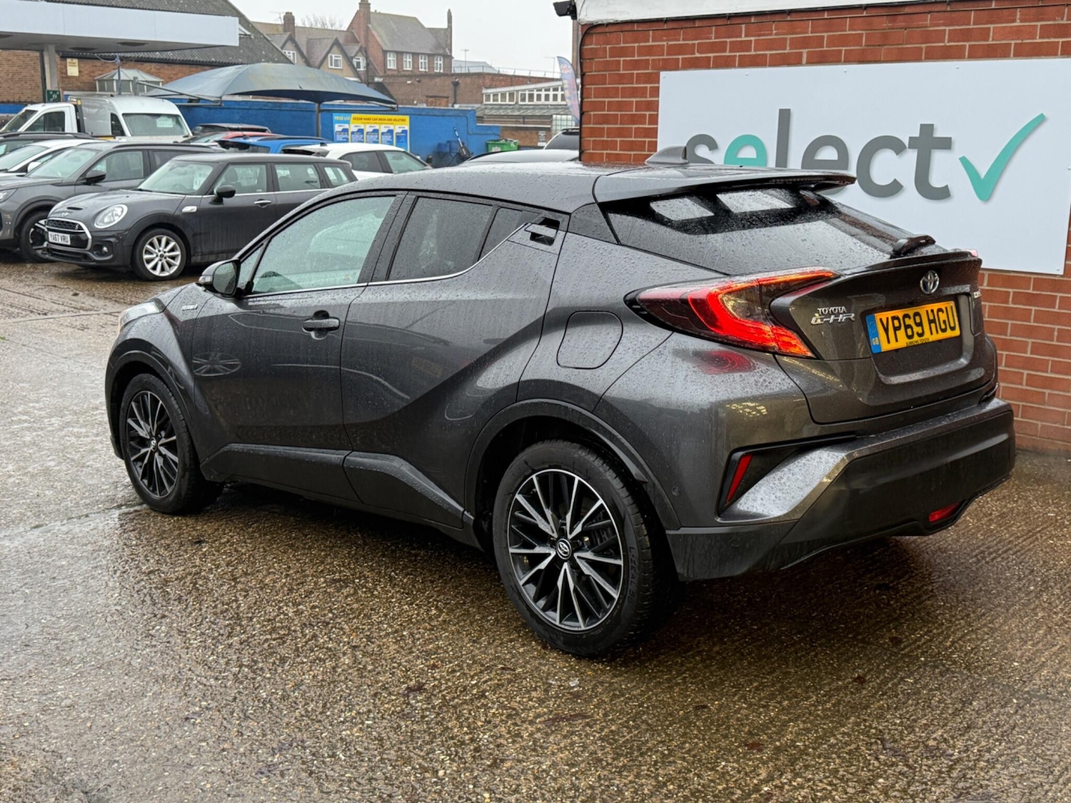 Used Toyota C-HR 2019 for sale - 77575195: Photo 5