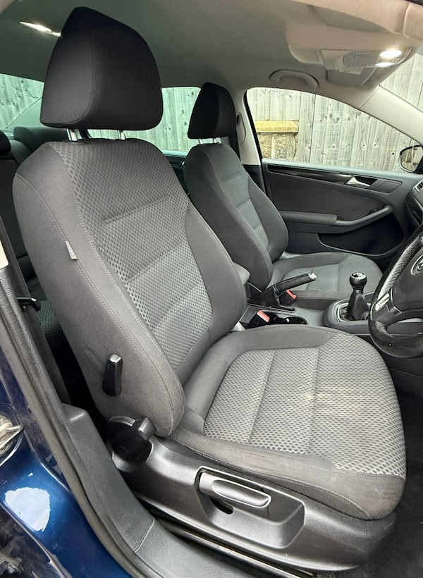 Used Volkswagen Jetta 2011 for sale - 76240211: Photo 13
