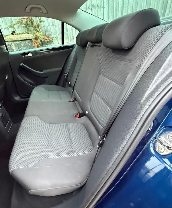 Used Volkswagen Jetta 2011 for sale - 76240211: Photo 14