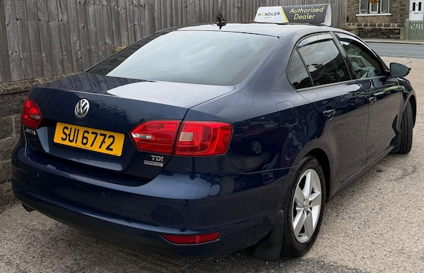 Used Volkswagen Jetta 2011 for sale - 76240211: Photo 3