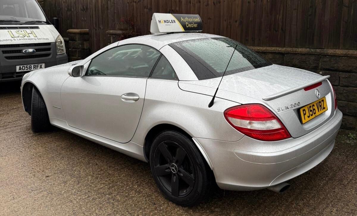 Used Mercedes-Benz SLK 2006 for sale - 77351908: Photo 11