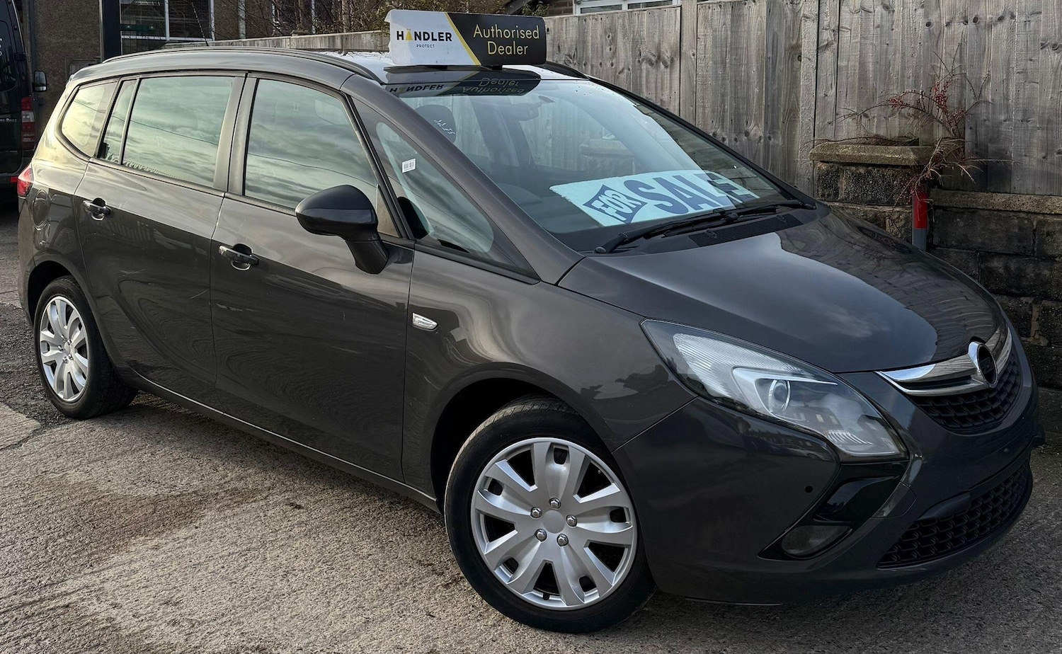 Used Vauxhall Zafira Tourer for sale - 77612316: Photo 2
