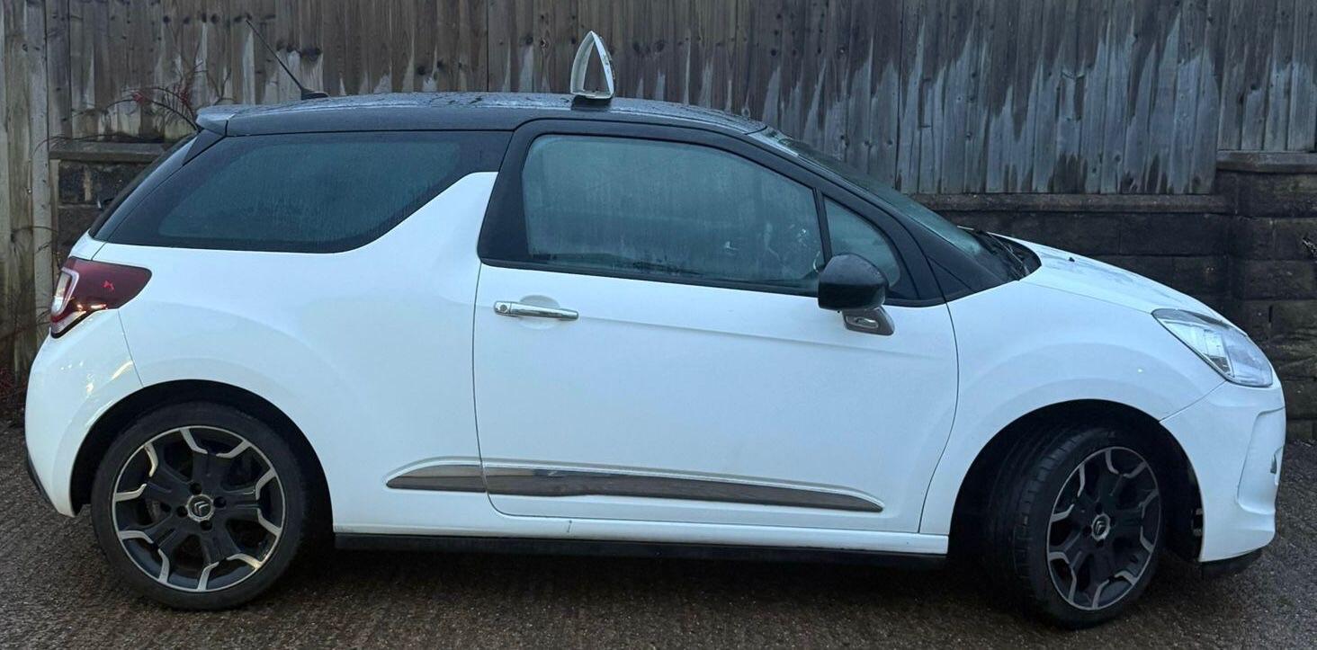 Used Citroen DS3 2013 for sale - 77647145: Photo 11