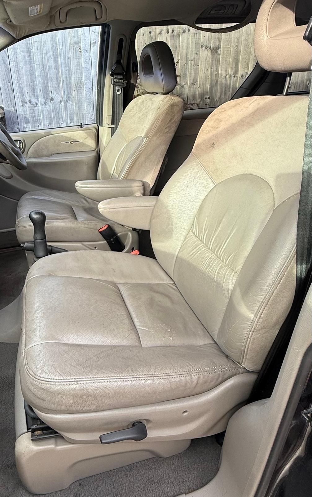 Used Chrysler Grand Voyager 2002 for sale - 76926154: Photo 13