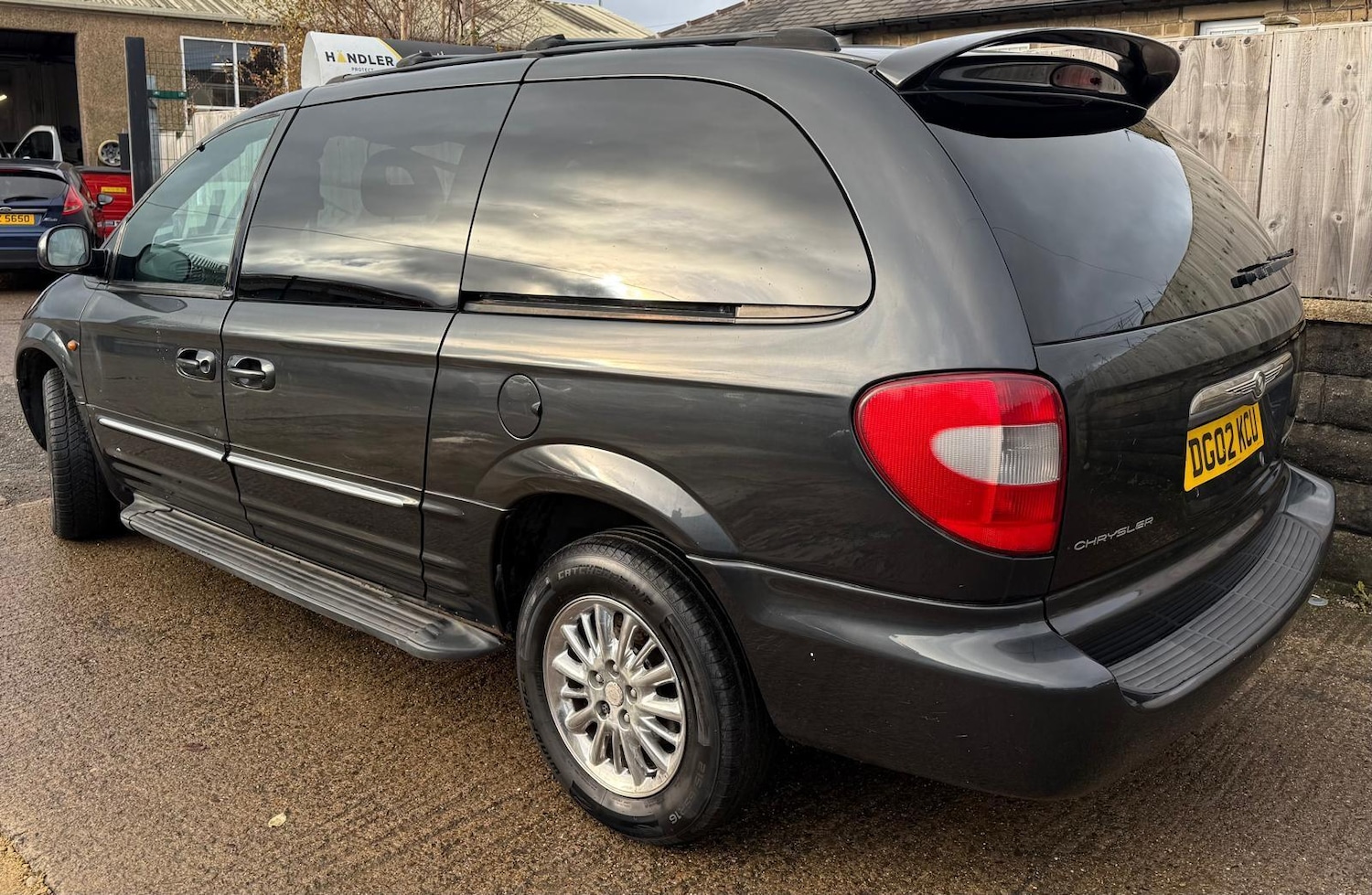 Used Chrysler Grand Voyager 2002 for sale - 76926154: Photo 3