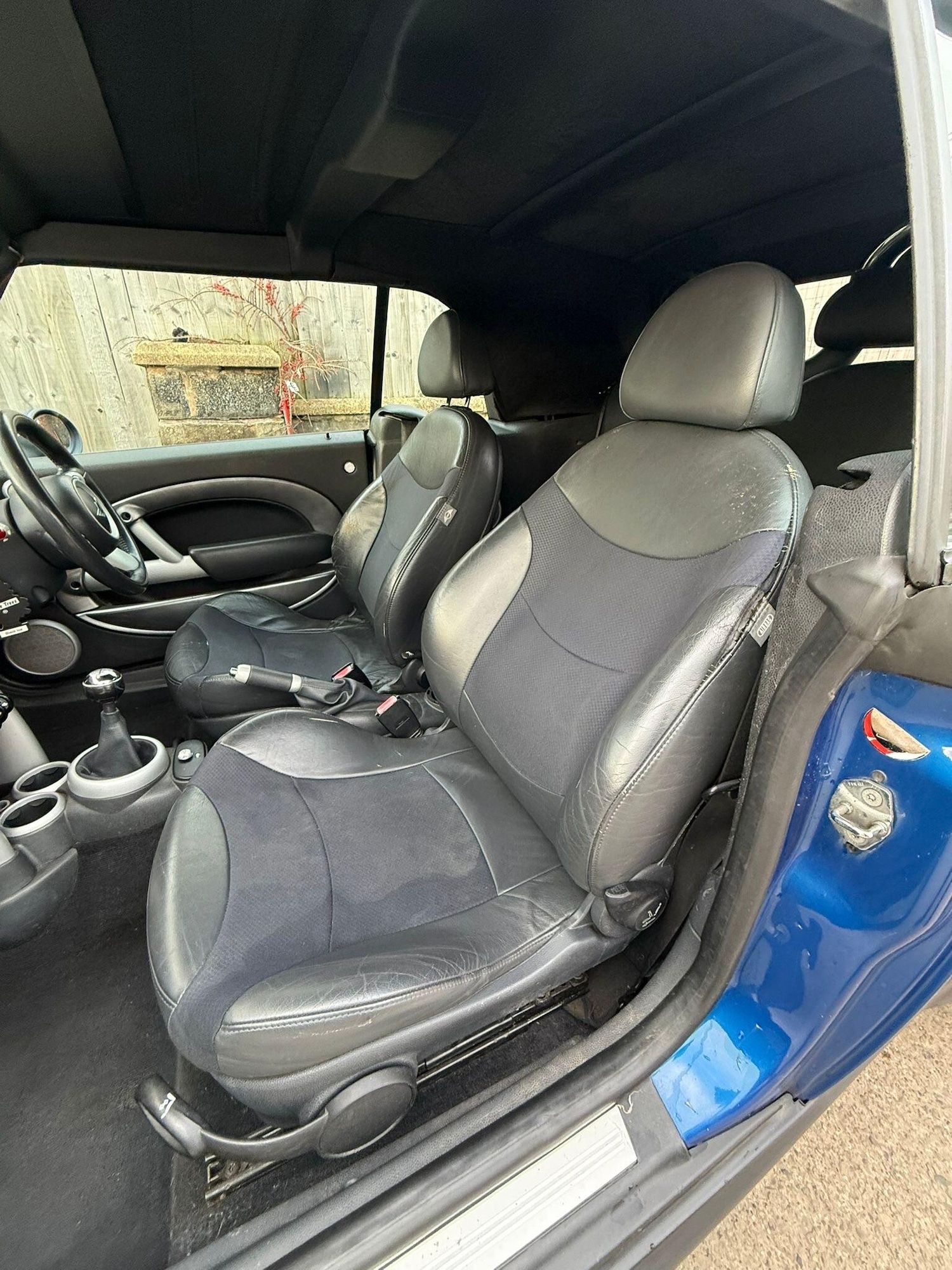 Used MINI Convertible 2006 for sale - 77067232: Photo 15