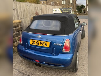 Used MINI Convertible 2006 for sale - 77067232: Photo