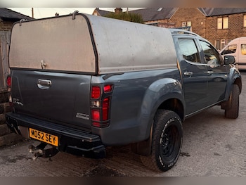 Used Isuzu D-Max 2014 for sale - 76701197: Photo